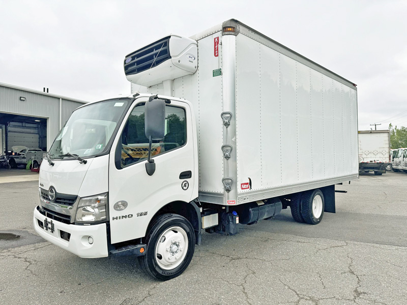 2020 HINO 195 18’ REFRIGERATED VAN