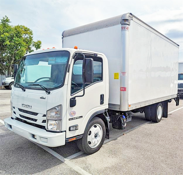 2022 ISUZU NPR-XD